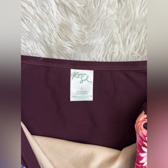 Kona Sol Bandeau Bikini Set - Picture 8 of 10